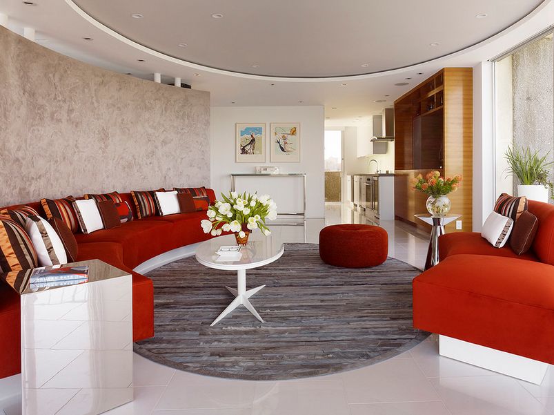 بهترین مکان برای قرار گرفتن کاناپه ی منحنی در دکوراسیون داخلی خانه کجاست؟