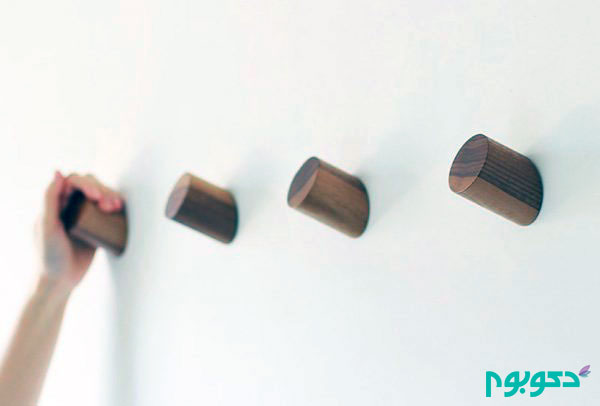 polished-wooden-coat-hooks-wall-mounted-600x406.jpg