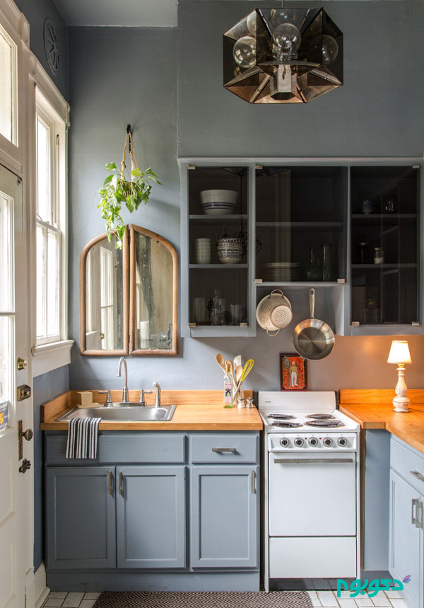 01-serenity-with-modern-blues-small-kitchen-idea.homebnc.jpg