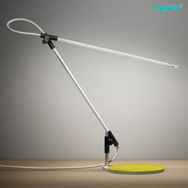 long-line-three-axis-tall-designer-table-lamps-600x600.jpg