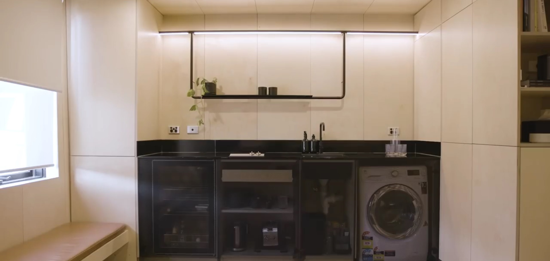 ویدیو : دکوراسیون داخلی میکرو آپارتمان ۲۹ مترمربعی