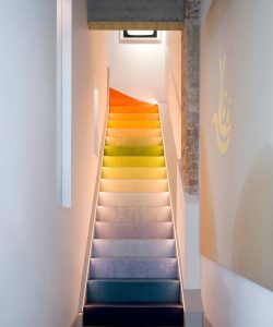 پله مدرن در طراحی داخلی خانه دوبلکس