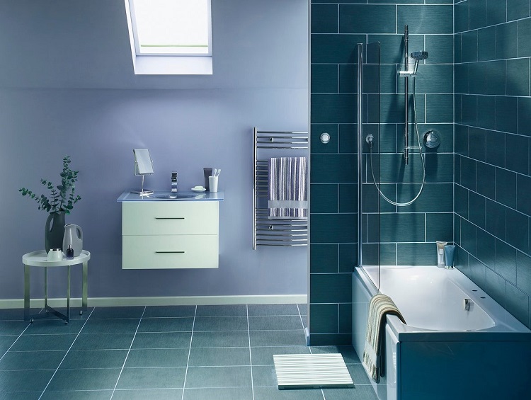 مکمل رنگ آبی در معماری داخلی در حمام