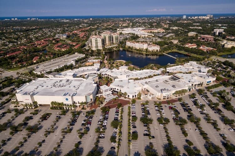 ویژگی‌ های معماری ساختمان و مجتمع تجاری فلوریدا
