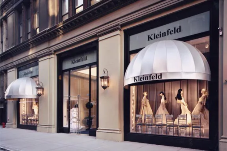 عروس کلاینفلد، شهر نیویورک 30 مدل نمای مغازه رومی .jpg
